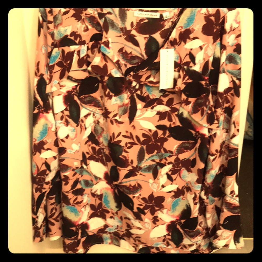 Cute all occasion blouse!